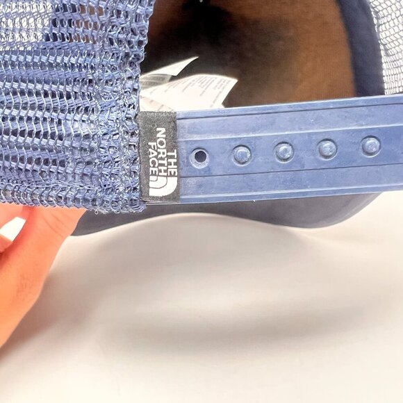 Vintage The North Face Base Camp Trucker Hat - Picture 7 of 7